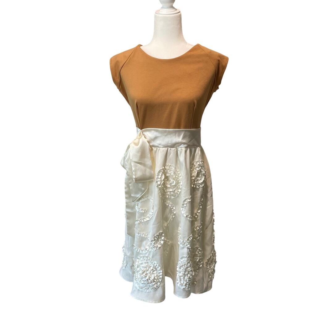 Shabby Apple Whimsical Dress Sz S Satin Waist Bow Ribbon Detail Tan Cream Fairy